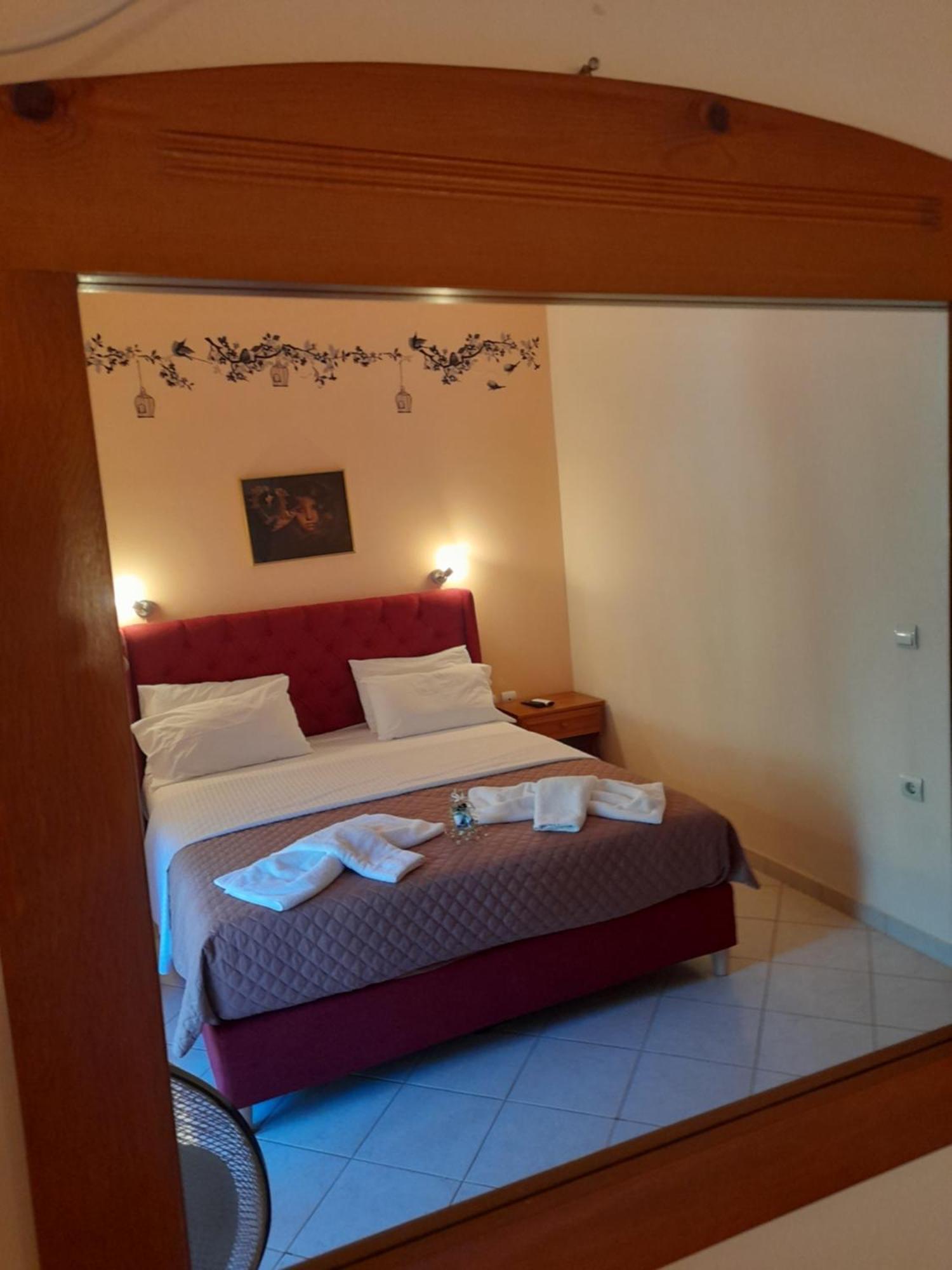Aparthotel Delfini Akhladherí Zewnętrze zdjęcie